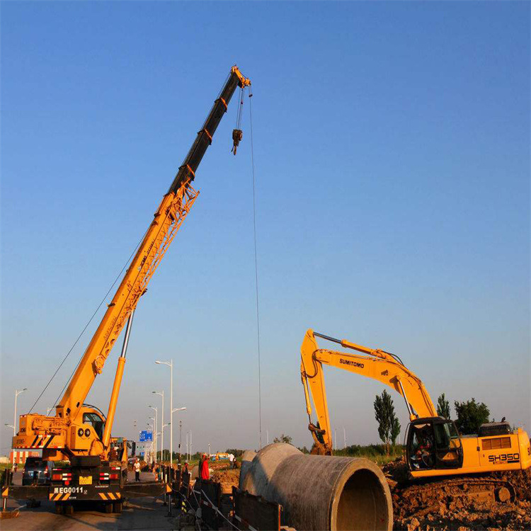 禹城25吨吊车吊8吨,最远吊多少米